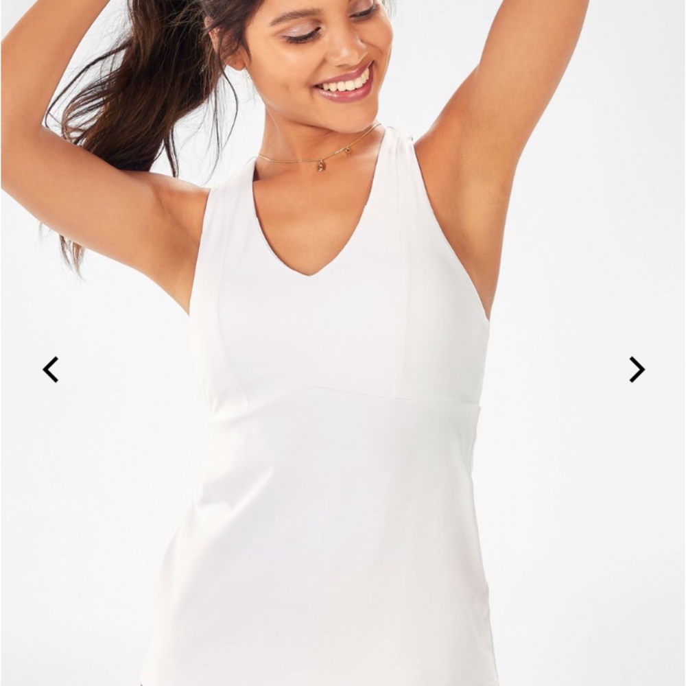 NWT Fabletics Mila Built in Bra Tank